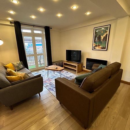 Spacious 3 Bedroom Apartment Close To Marina, 2 Parking Spaces, Kingsize Or Single Beds เซาธ์แธมป์ตัน ภายนอก รูปภาพ
