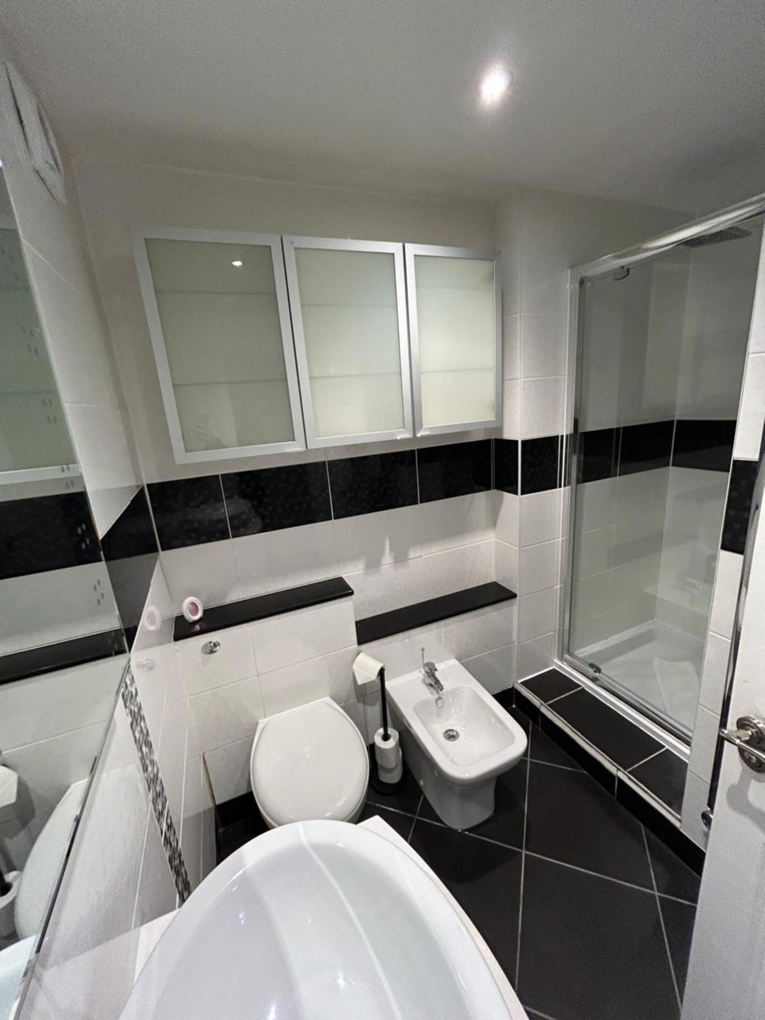 Spacious 3 Bedroom Apartment Close To Marina, 2 Parking Spaces, Kingsize Or Single Beds เซาธ์แธมป์ตัน ภายนอก รูปภาพ